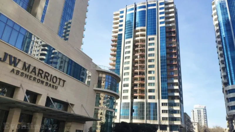 3 otaqlı Mənzil 155 m² 28 May m. Kirayə verilir