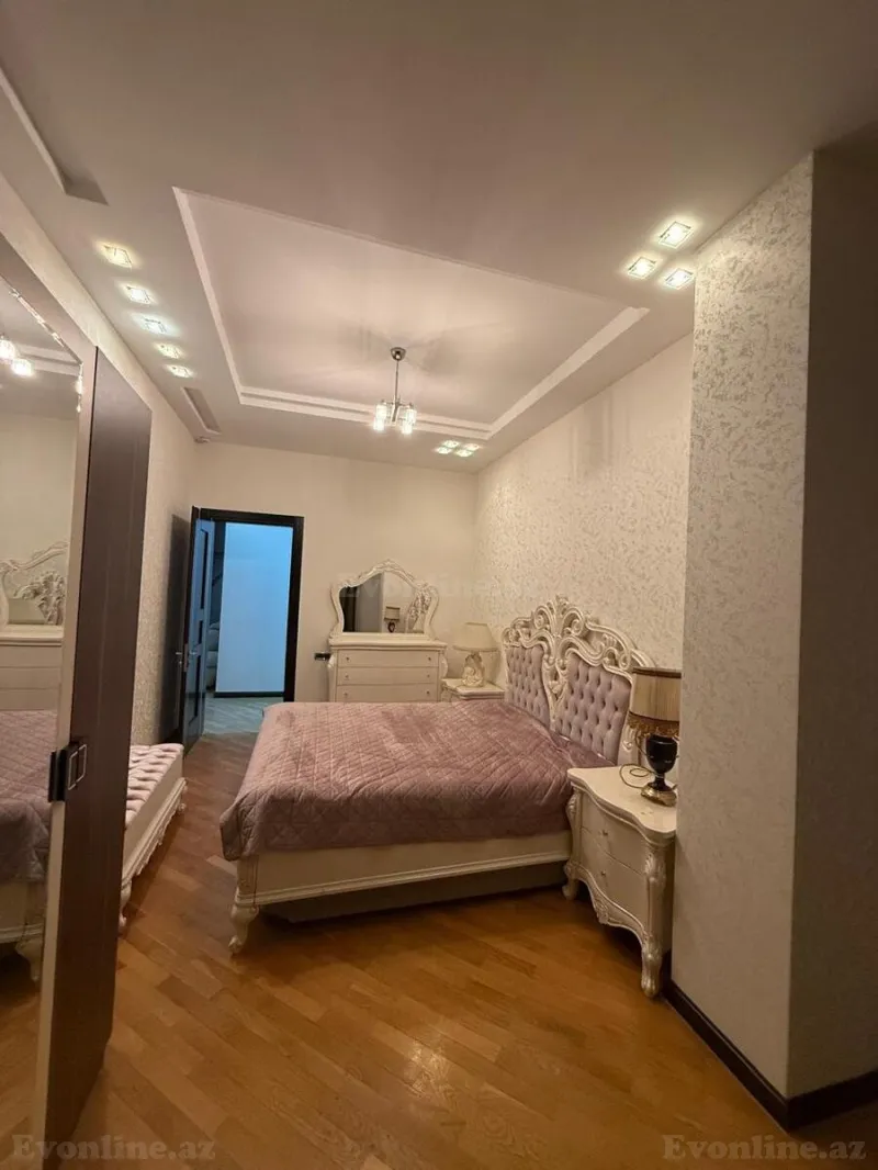 Kirayə verilir 3 otaqlı Mənzil Yeni tikili 155 m² 28 May m. - şəkil 12