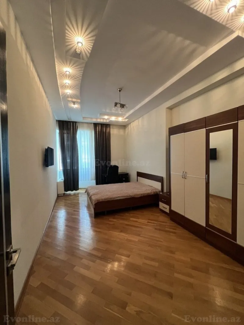 Kirayə verilir 3 otaqlı Mənzil Yeni tikili 155 m² 28 May m. - şəkil 15