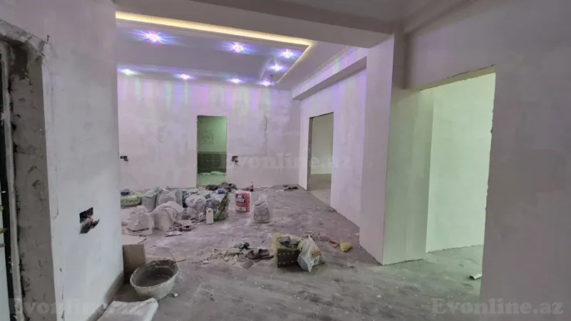 Satılır 3 otaqlı Mənzil Yeni tikili 175 m² 28 May m. - şəkil 6