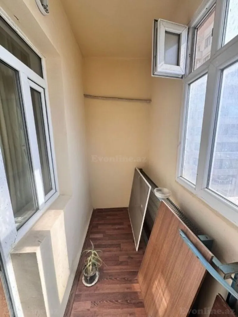 Satılır 2 otaqlı Mənzil Köhnə tikili 55 m² 7-ci mikrorayon - şəkil 6