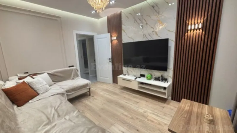 Satılır 5 otaqlı Mənzil Köhnə tikili 120 m² Yasamal r. - şəkil 5