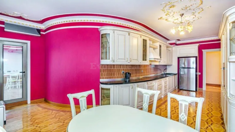 Kirayə verilir 4 otaqlı Mənzil Yeni tikili 256 m² Sahil m. - şəkil 6