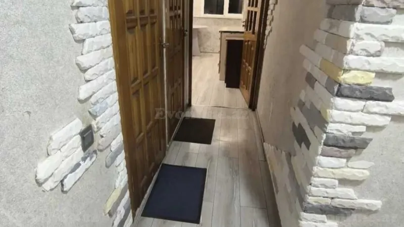 Kirayə verilir 2 otaqlı Mənzil Köhnə tikili 95 m² 4-cü mikrorayon - şəkil 3