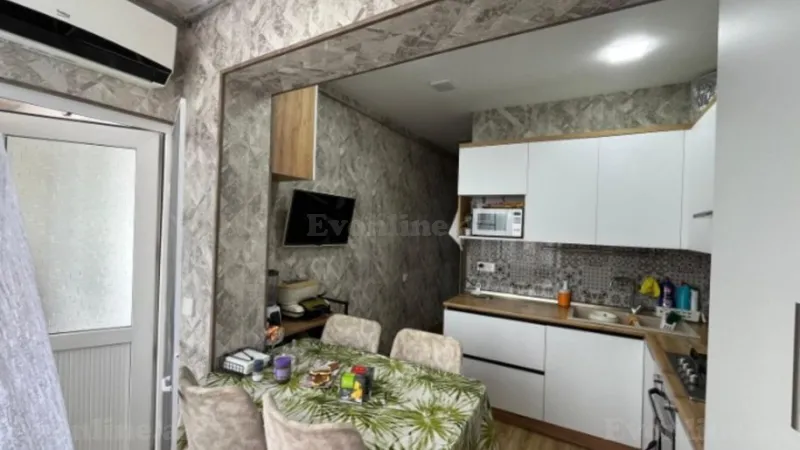 Satılır 2 otaqlı Mənzil Köhnə tikili 73 m² 9-cu mikrorayon - şəkil 7