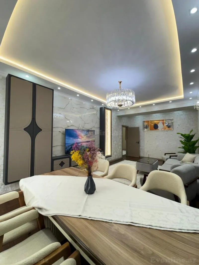 3 otaqlı Mənzil 127 m² Qara Qarayev m. Satılır