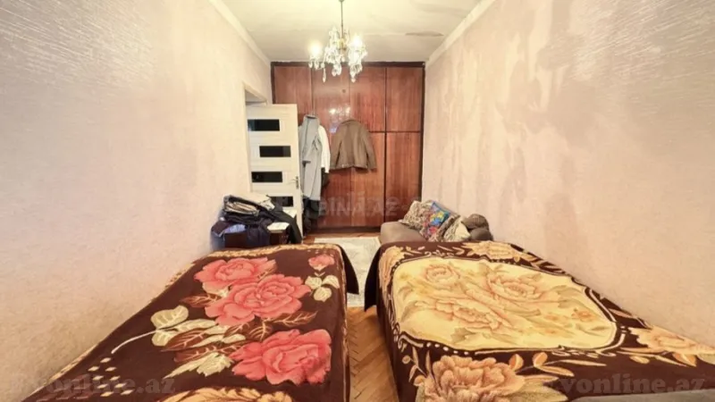 Satılır 3 otaqlı Mənzil Köhnə tikili 100 m² Nərimanov r. - şəkil 3