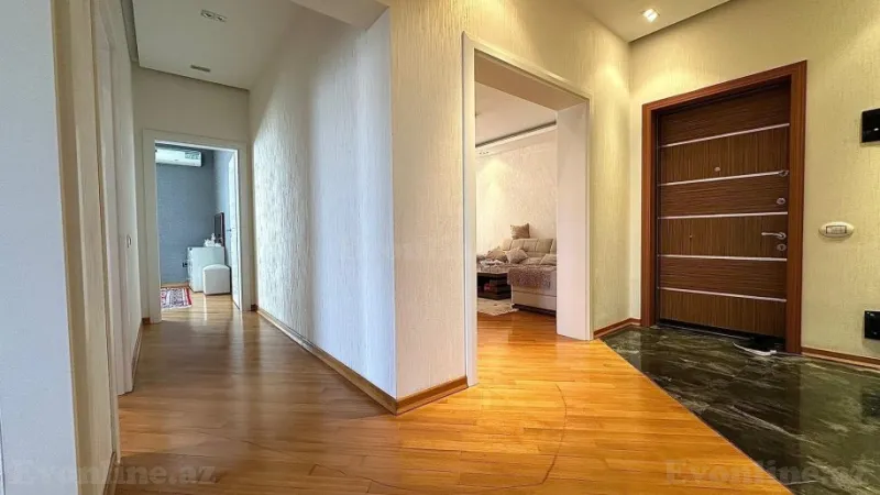 Satılır 3 otaqlı Mənzil Yeni tikili 125 m² Neftçilər m. - şəkil 12