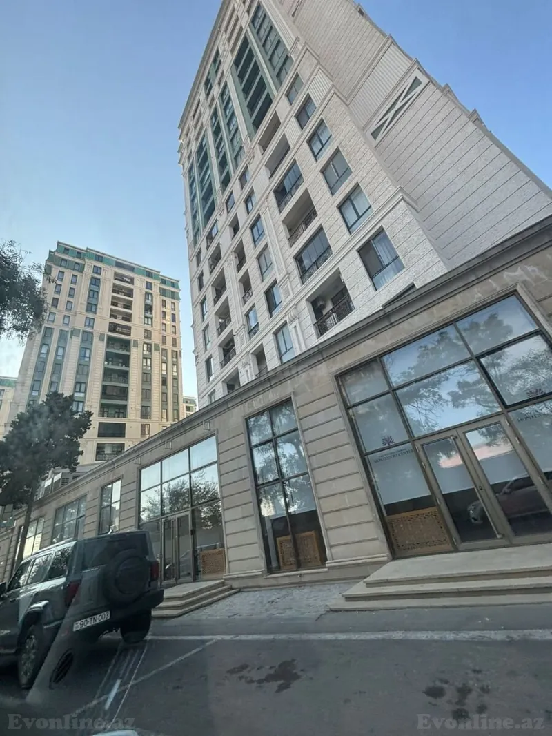 Satılır 4 otaqlı Mənzil Yeni tikili 219.6 m² Nəriman Nərimanov m. - şəkil 8