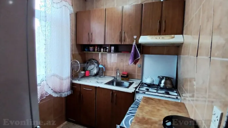 Kirayə verilir 2 otaqlı Mənzil Köhnə tikili 50 m² 4-cü mikrorayon - şəkil 9