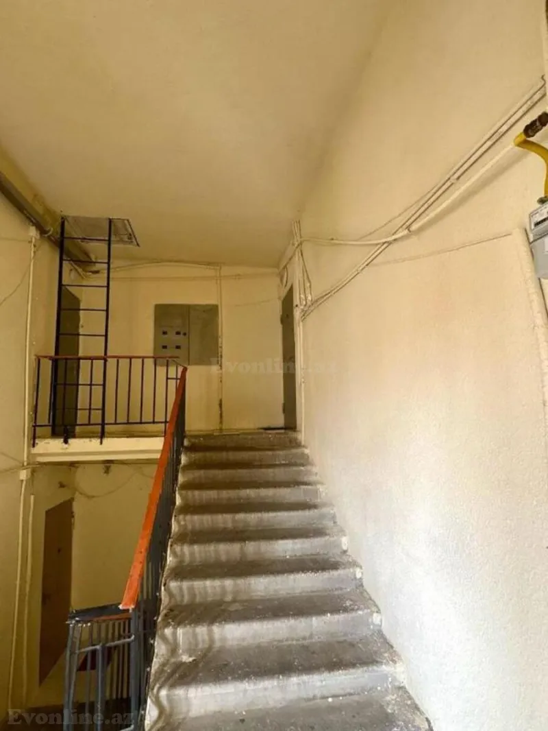 Satılır 5 otaqlı Mənzil Köhnə tikili 120 m² Əhmədli - şəkil 19