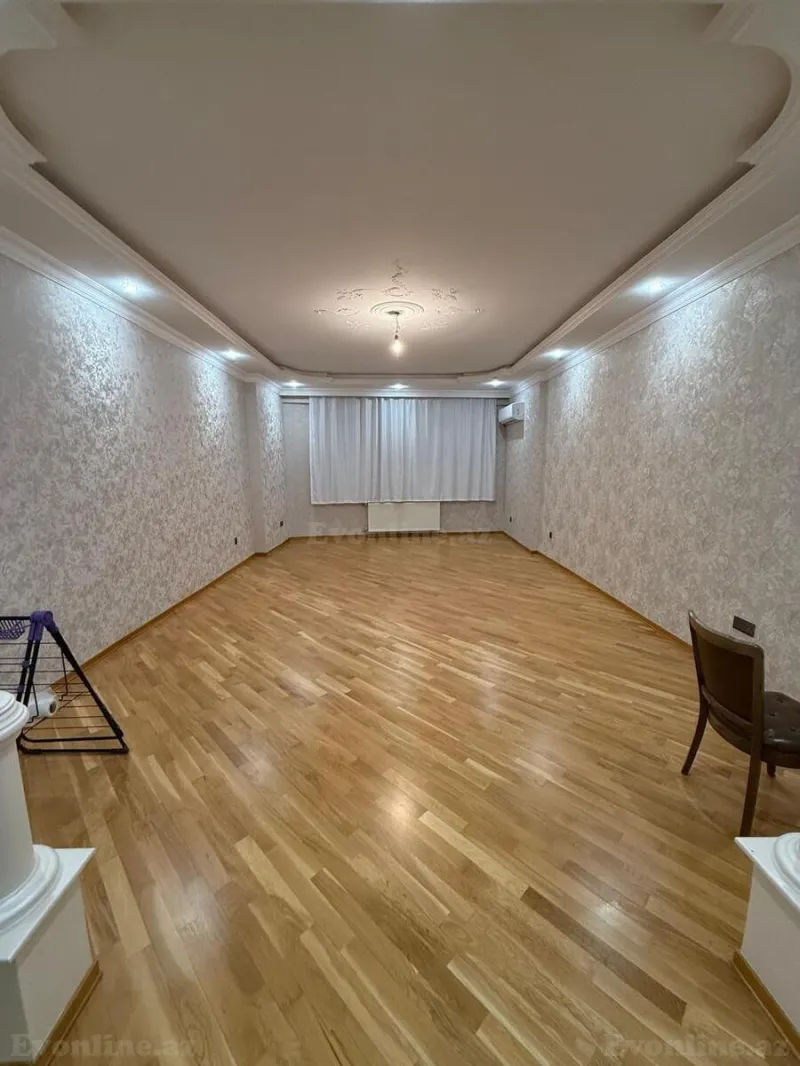 Satılır 4 otaqlı Mənzil Yeni tikili 175 m² Nəsimi r. - şəkil 2