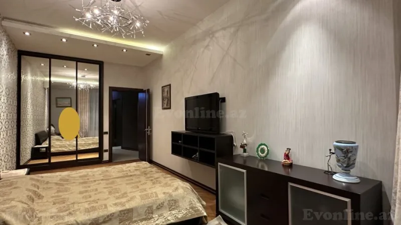 Kirayə verilir 4 otaqlı Mənzil Yeni tikili 230 m² Sahil m. - şəkil 16