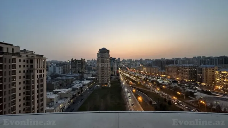 Kirayə verilir 4 otaqlı Mənzil Yeni tikili 230 m² Sahil m. - şəkil 19