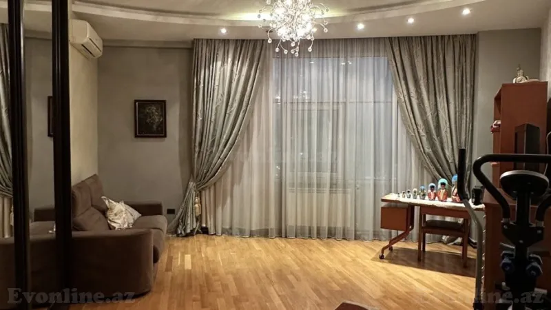 Kirayə verilir 4 otaqlı Mənzil Yeni tikili 230 m² Sahil m. - şəkil 24