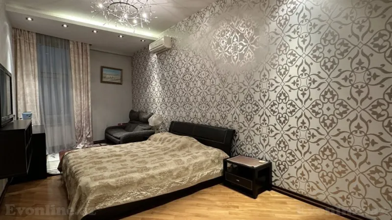 Kirayə verilir 4 otaqlı Mənzil Yeni tikili 230 m² Sahil m. - şəkil 27