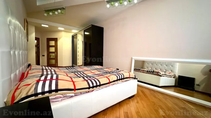 Satılır 4 otaqlı Mənzil Yeni tikili 178 m² Neftçilər m. - şəkil 9