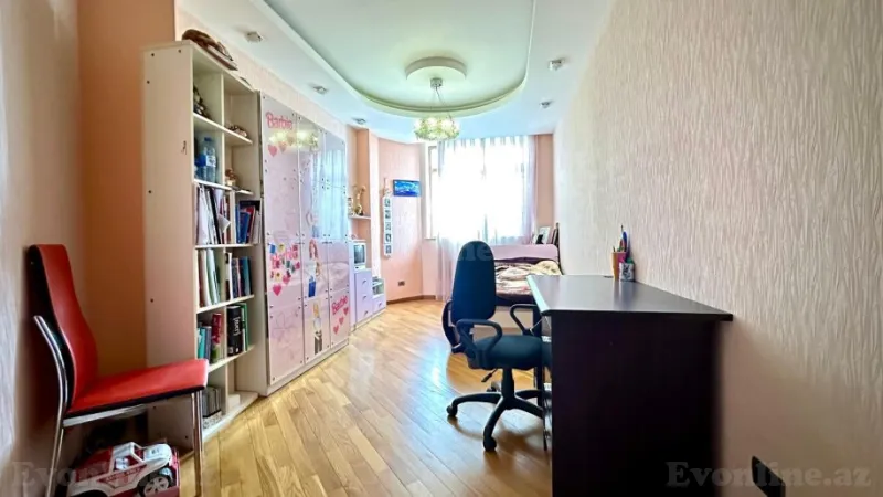 Satılır 4 otaqlı Mənzil Yeni tikili 178 m² Neftçilər m. - şəkil 13