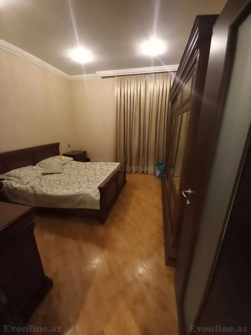 Kirayə verilir 3 otaqlı Mənzil Yeni tikili 105 m² Nəsimi r.