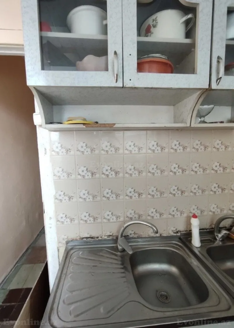 Satılır 2 otaqlı Mənzil Köhnə tikili 30 m² Suraxanı r. - şəkil 7