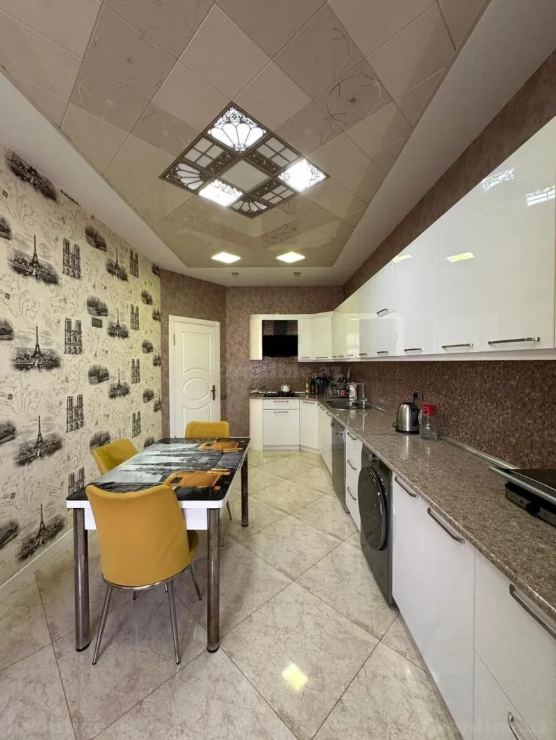 Satılır 3 otaqlı Mənzil Yeni tikili 127 m² Həzi Aslanov m. - şəkil 8