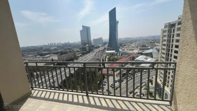 Kirayə verilir 3 otaqlı Mənzil Yeni tikili 170 m² Koroğlu m. - şəkil 9