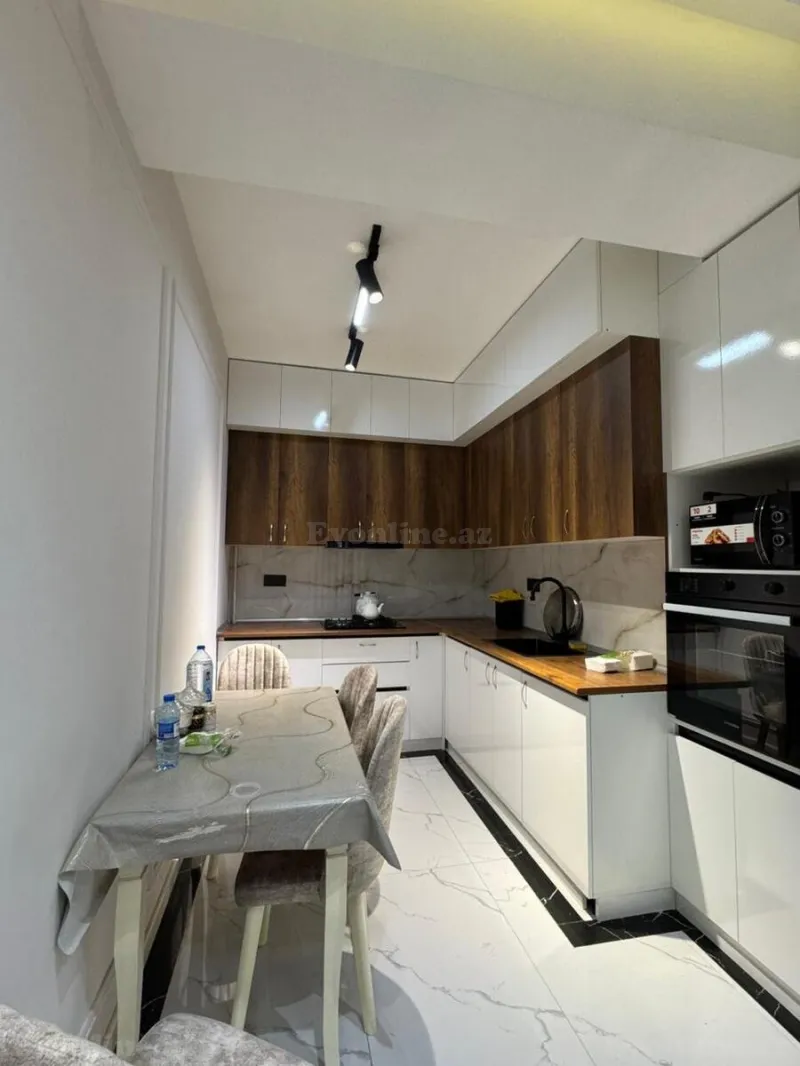 Kirayə verilir 2 otaqlı Mənzil Yeni tikili 70 m² Nəsimi r.