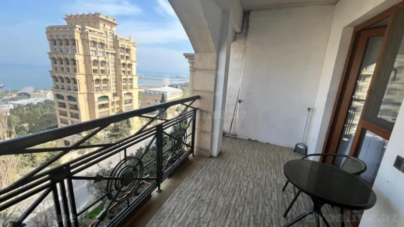 Kirayə verilir 2 otaqlı Mənzil Köhnə tikili 80 m² İçərişəhər m. - şəkil 8