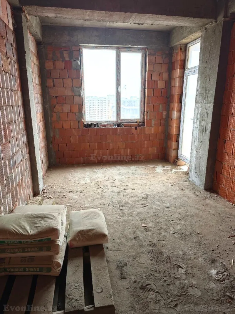 Satılır 2 otaqlı Mənzil Yeni tikili 51 m² Qara Qarayev m.