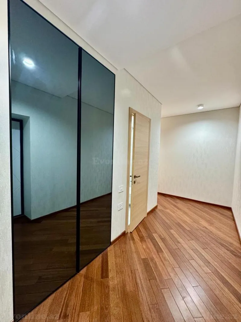 Satılır 2 otaqlı Mənzil Yeni tikili 81 m² Xətai r. - şəkil 19