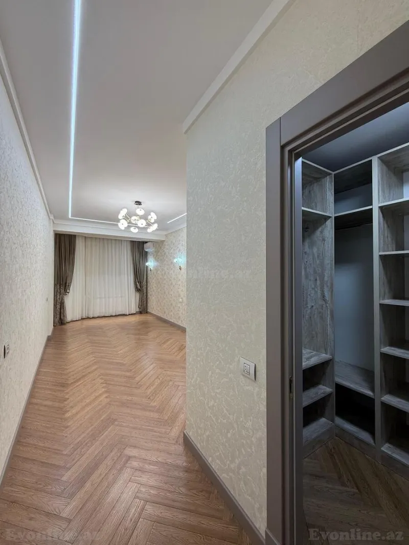Satılır 4 otaqlı Mənzil Yeni tikili 245 m² Nəsimi r. - şəkil 6