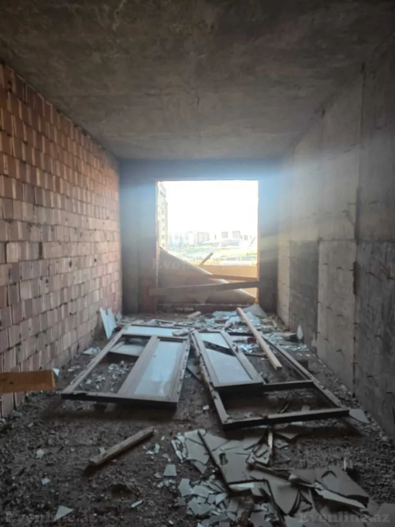 Satılır 5 otaqlı Mənzil Yeni tikili 230 m² Xətai m. - şəkil 17