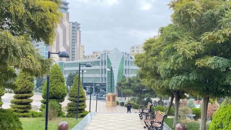 Satılır 1 otaqlı Mənzil Köhnə tikili 40 m² Elmlər Akademiyası m. - şəkil 2