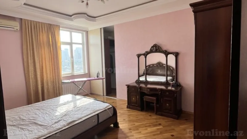 Kirayə verilir 4 otaqlı Mənzil Yeni tikili 141 m² Nizami m. - şəkil 7