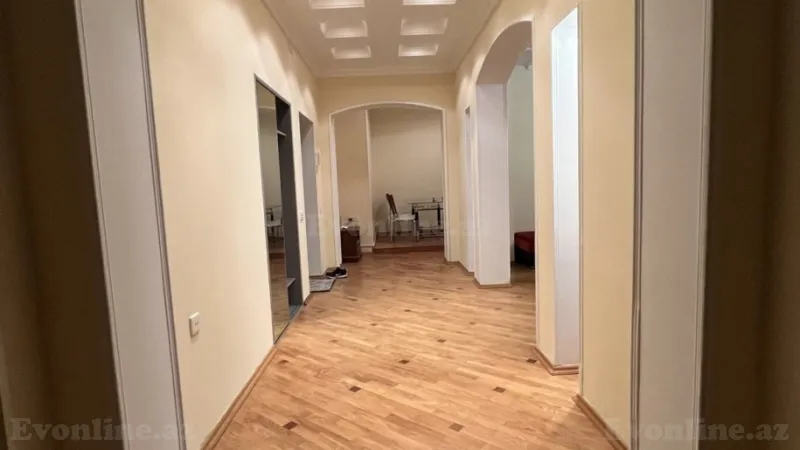 Kirayə verilir 4 otaqlı Mənzil Yeni tikili 141 m² Nizami m. - şəkil 17