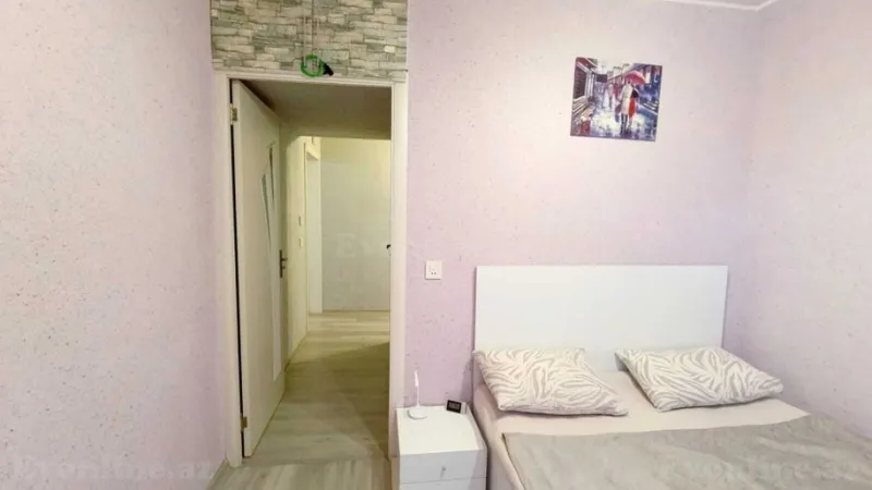 Satılır 2 otaqlı Mənzil Köhnə tikili 50 m² Gənclik m. - şəkil 9