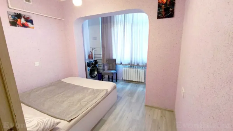 Satılır 2 otaqlı Mənzil Köhnə tikili 50 m² Gənclik m. - şəkil 10