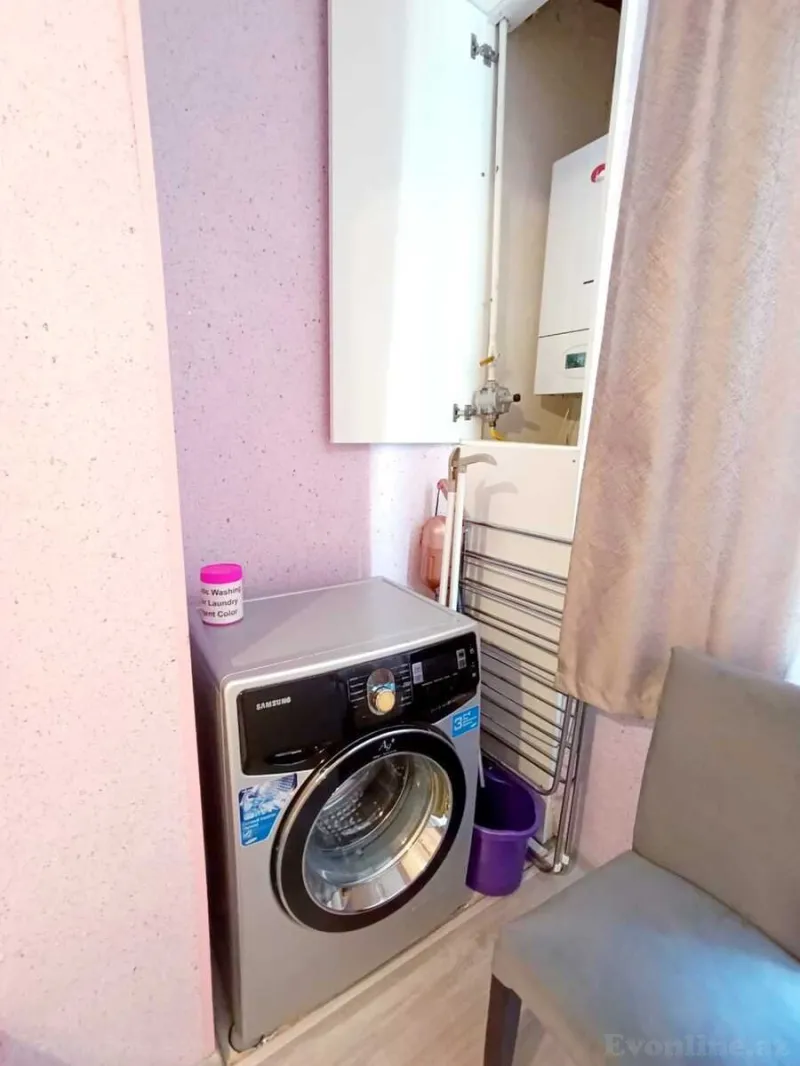 Satılır 2 otaqlı Mənzil Köhnə tikili 50 m² Gənclik m. - şəkil 13