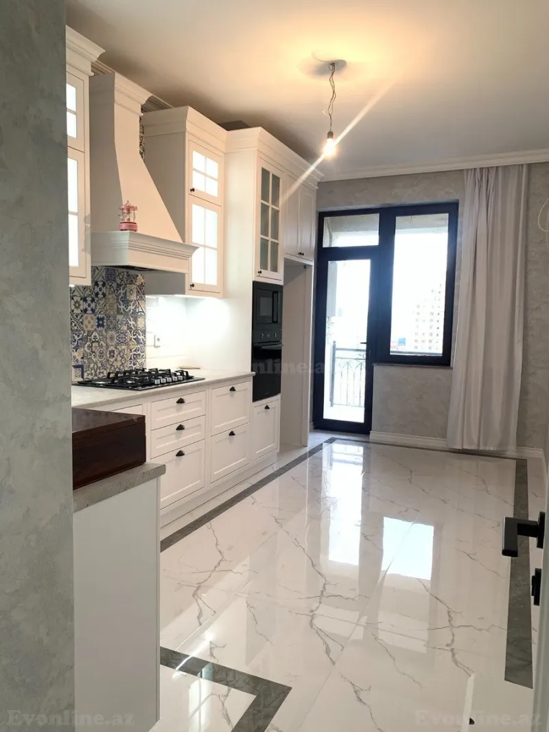 Satılır 4 otaqlı Mənzil Yeni tikili 117 m² Nəriman Nərimanov m. - şəkil 5