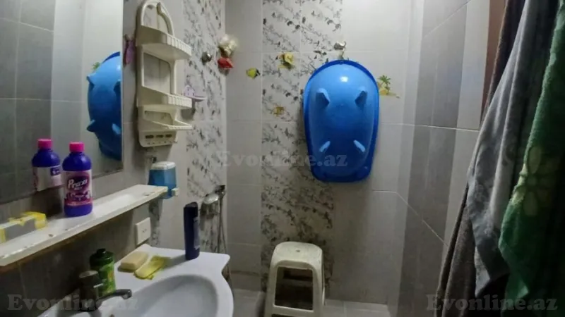 Satılır 3 otaqlı Mənzil Köhnə tikili 60 m² 2-ci mikrorayon - şəkil 2