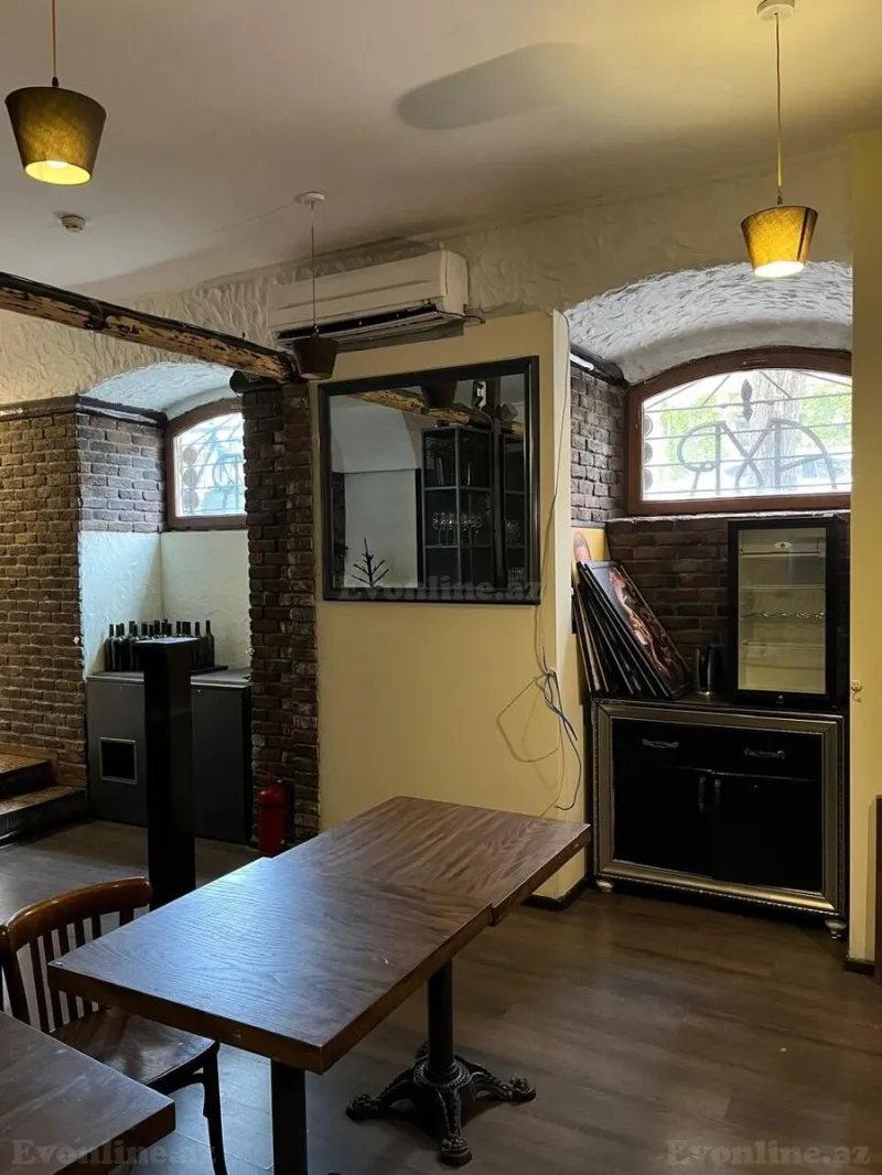 Obyekt 56 m² 28 May m. Kirayə verilir