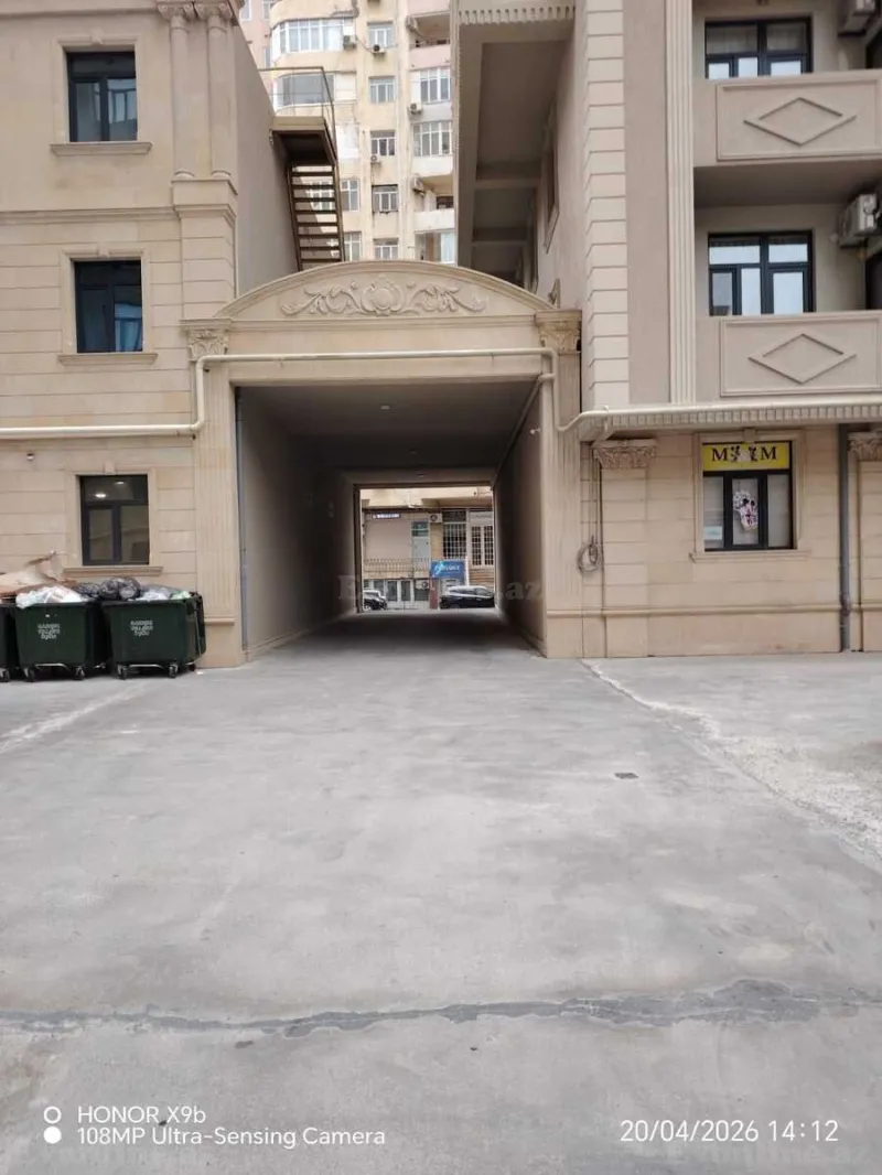 Satılır 2 otaqlı Mənzil Yeni tikili 87 m² 28 May m. - şəkil 3