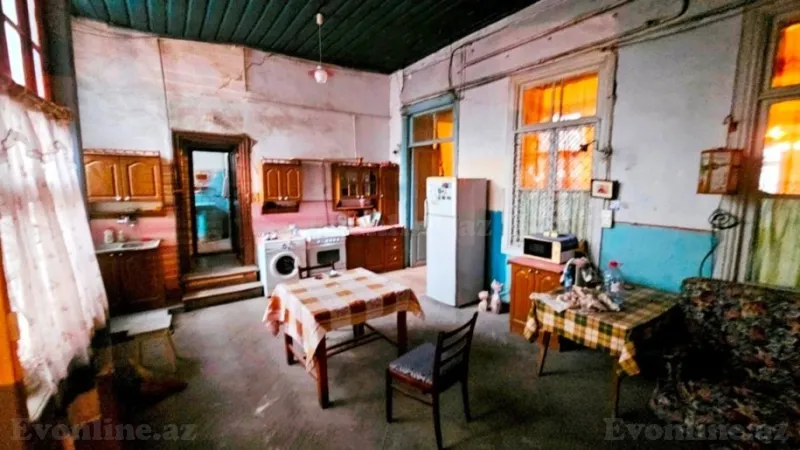 Satılır 5 otaqlı Mənzil Köhnə tikili 200 m² İçərişəhər m. - şəkil 5