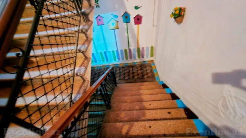 Satılır 5 otaqlı Mənzil Köhnə tikili 200 m² İçərişəhər m. - şəkil 14