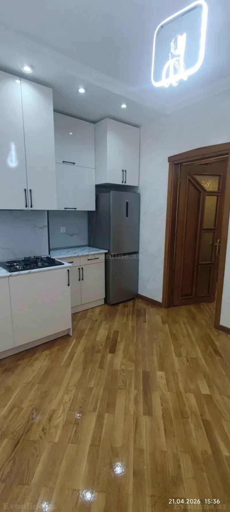 Satılır 2 otaqlı Mənzil Yeni tikili 90 m² 8-ci mikrorayon - şəkil 9