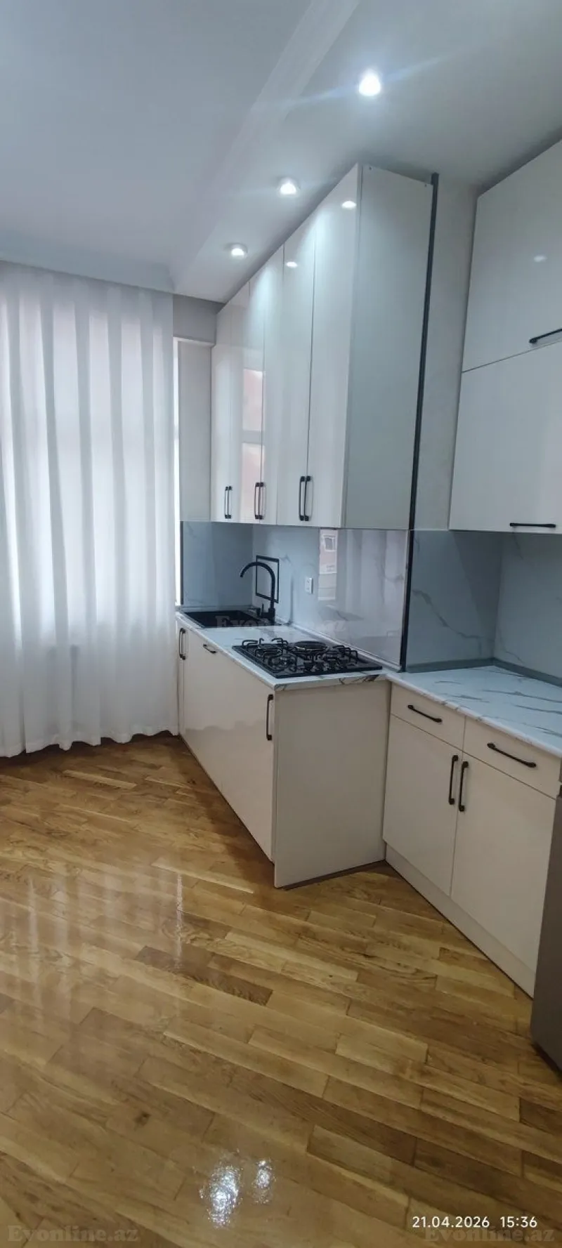 Satılır 2 otaqlı Mənzil Yeni tikili 90 m² 8-ci mikrorayon - şəkil 11