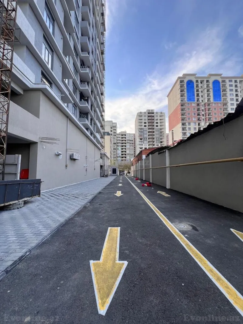 Satılır 3 otaqlı Mənzil Yeni tikili 117 m² Nərimanov r. - şəkil 3