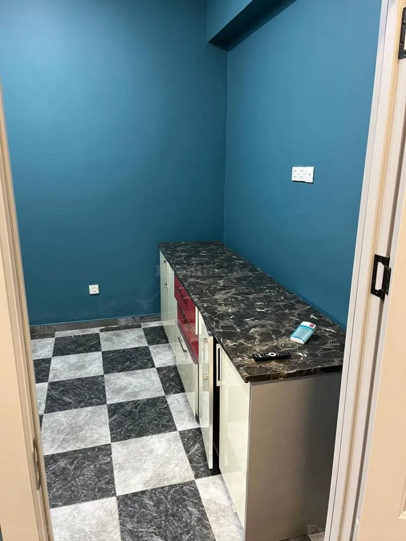 Kirayə verilir Obyekt 120 m² 28 May m. - şəkil 4