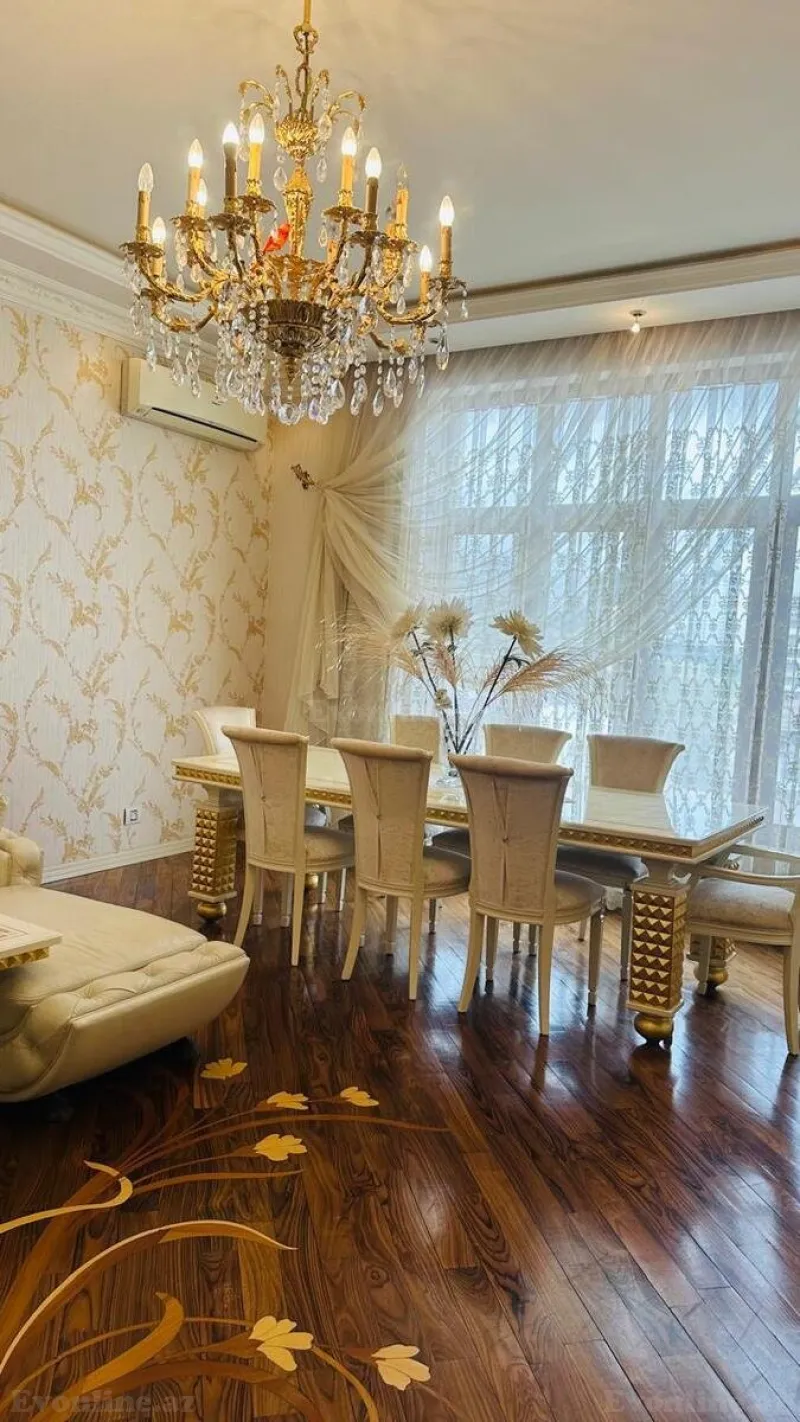 Satılır 4 otaqlı Mənzil Yeni tikili 120 m² İçərişəhər m. - şəkil 2