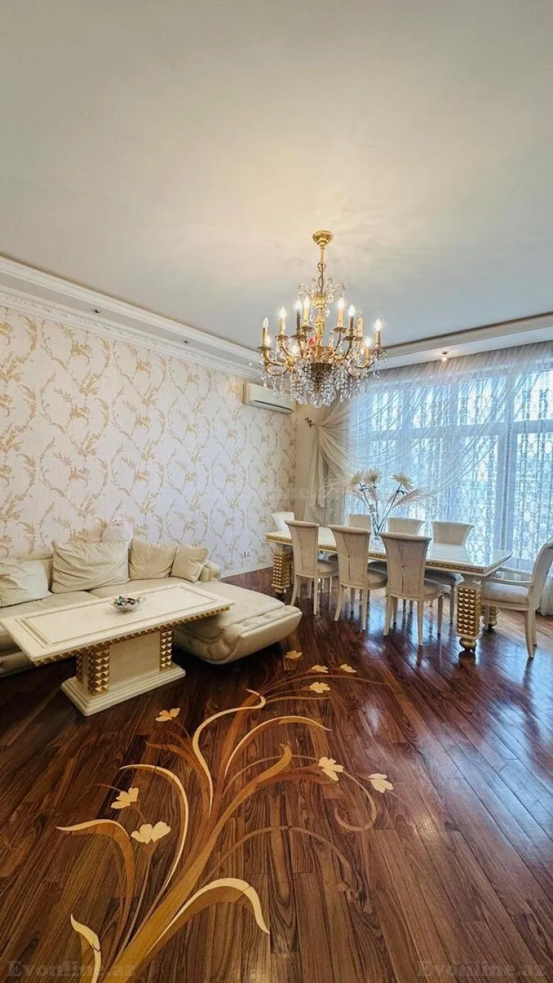 Satılır 4 otaqlı Mənzil Yeni tikili 120 m² İçərişəhər m. - şəkil 3